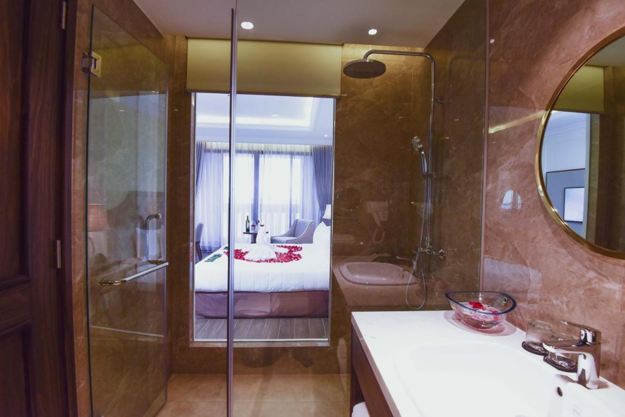 Phu Cuong Hotel Cà Mau מראה חיצוני תמונה