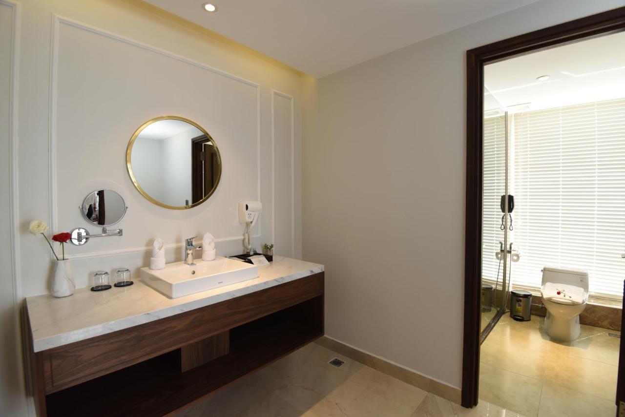 Phu Cuong Hotel Cà Mau מראה חיצוני תמונה
